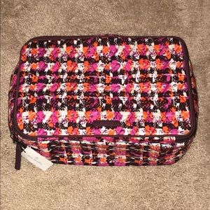 NWT Vera Bradley Large Blush and Brush Makeup Case